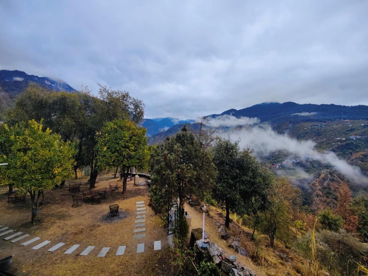 Dharohar Chopta Hotel Ukhimath Exterior photo